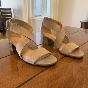Naturalizer sandals